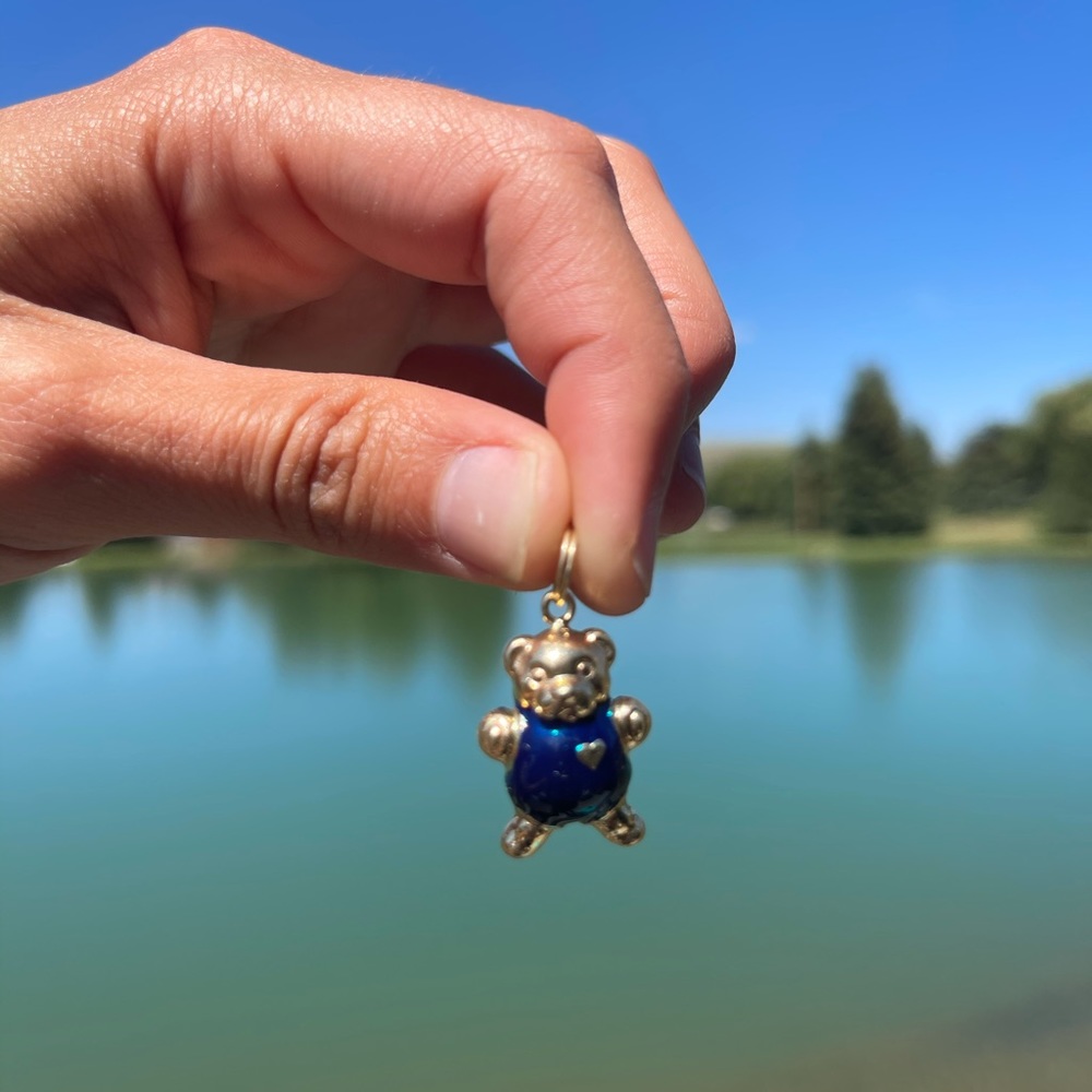 14kt Gold Charm Bear - Picture 3 of 6